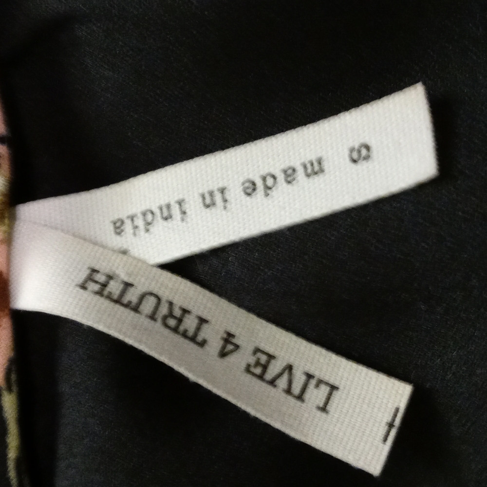 Live 4 Truth - Picture 6 of 8